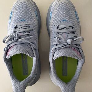 Hoka Clifton 9 size 9D